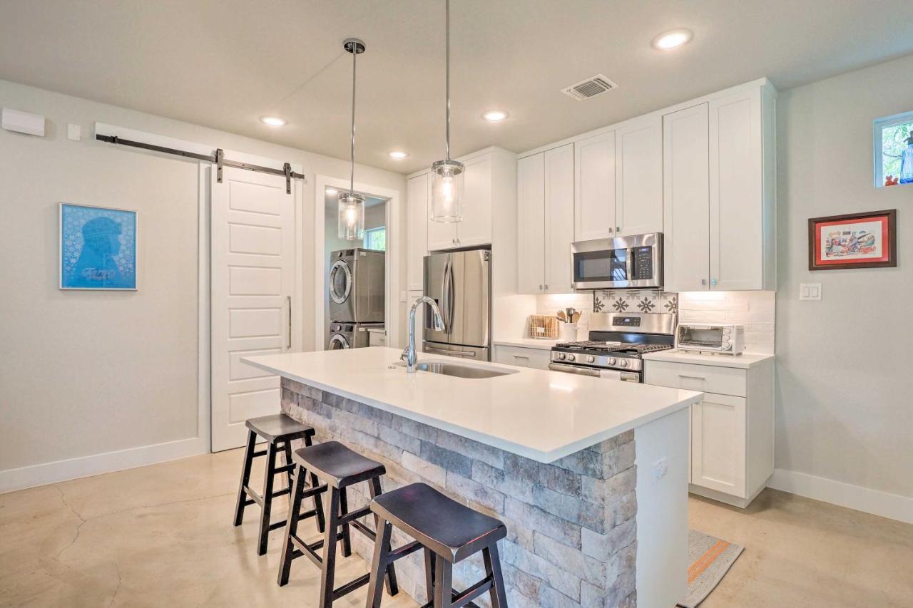 Gorgeous Georgetown Home, Walk To The Square! Екстер'єр фото