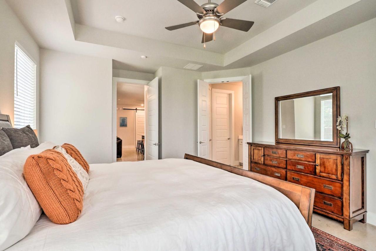 Gorgeous Georgetown Home, Walk To The Square! Екстер'єр фото